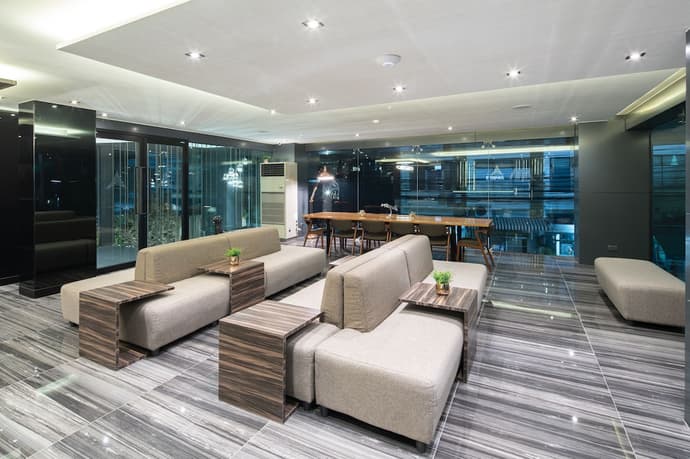 Amarin Hotel Rama 8, Primary image