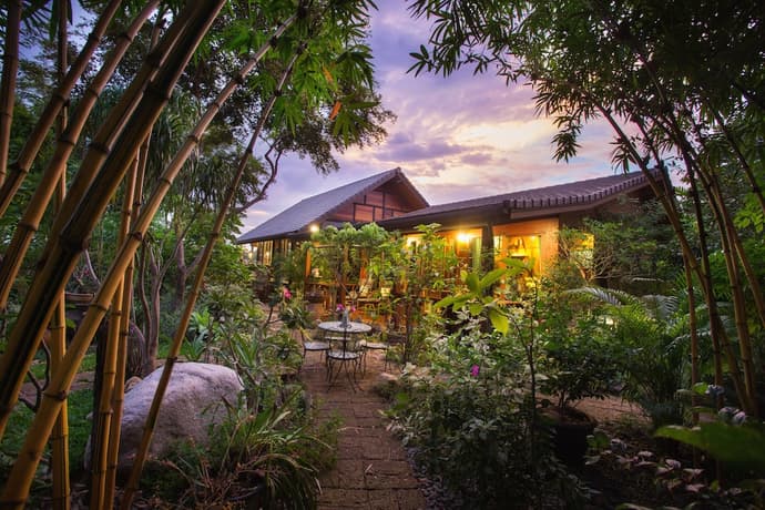 Cattani's Riverside Home, Primary image