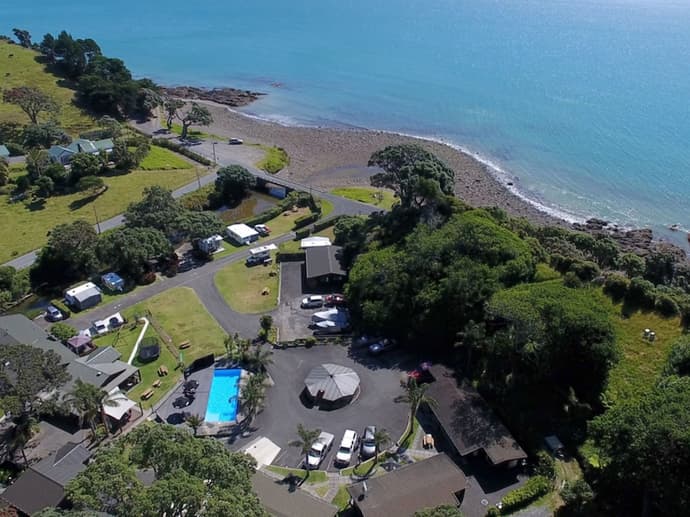 Anglers Lodge, Primary image