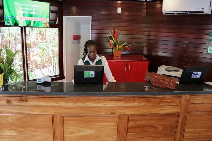 Eco Torarica, Reception