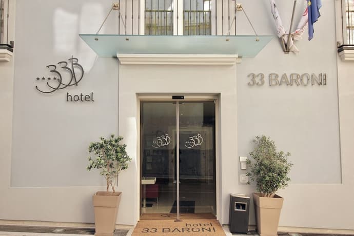 Hotel 33 Baroni