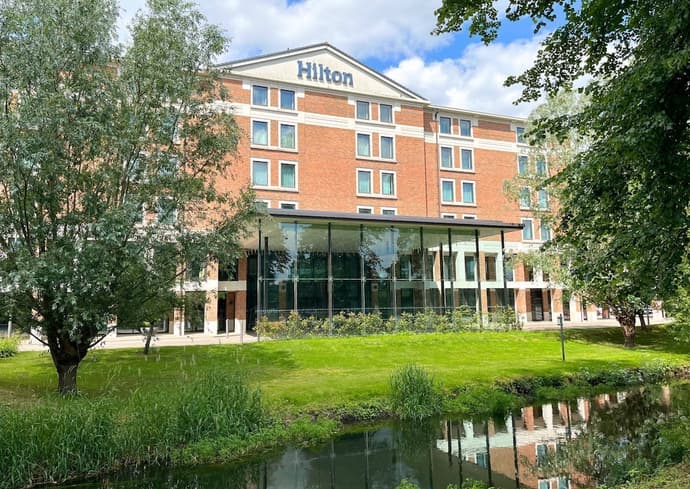 Hilton London Heathrow Airport Terminal 5
