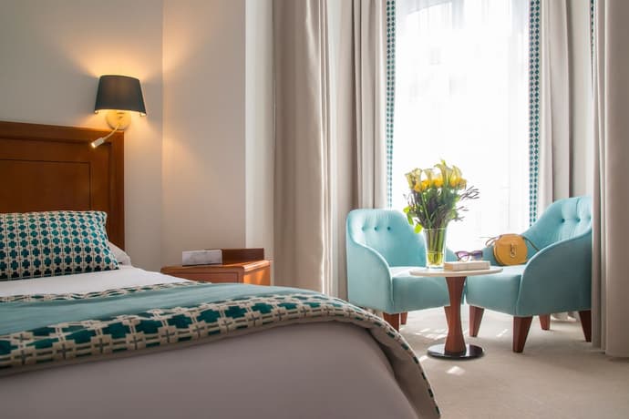 Hotel Olympia, Primary image