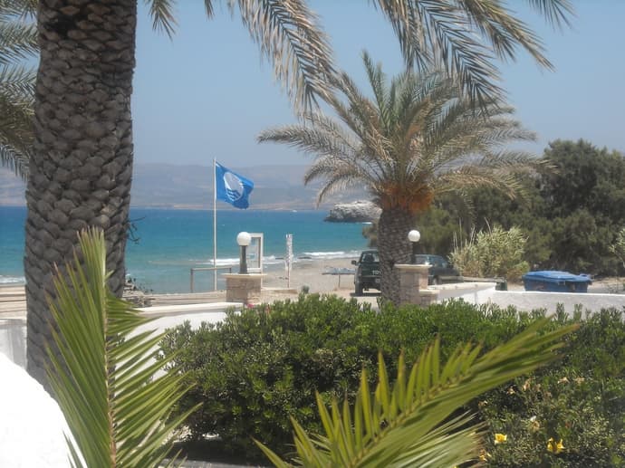 Petras Beach, Primary image