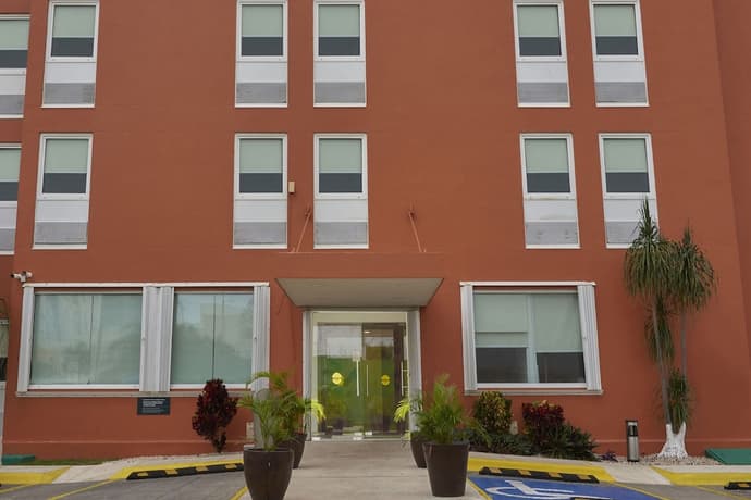 City Express Junior by Marriott Cancun