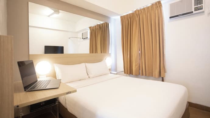 Red Planet Cebu, Primary image