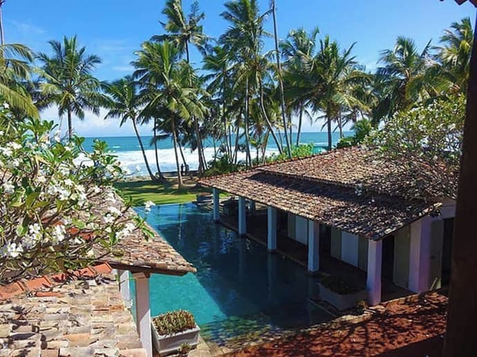 Era Beach, Primary image