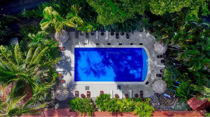 Atlantida Lodge, Primary image