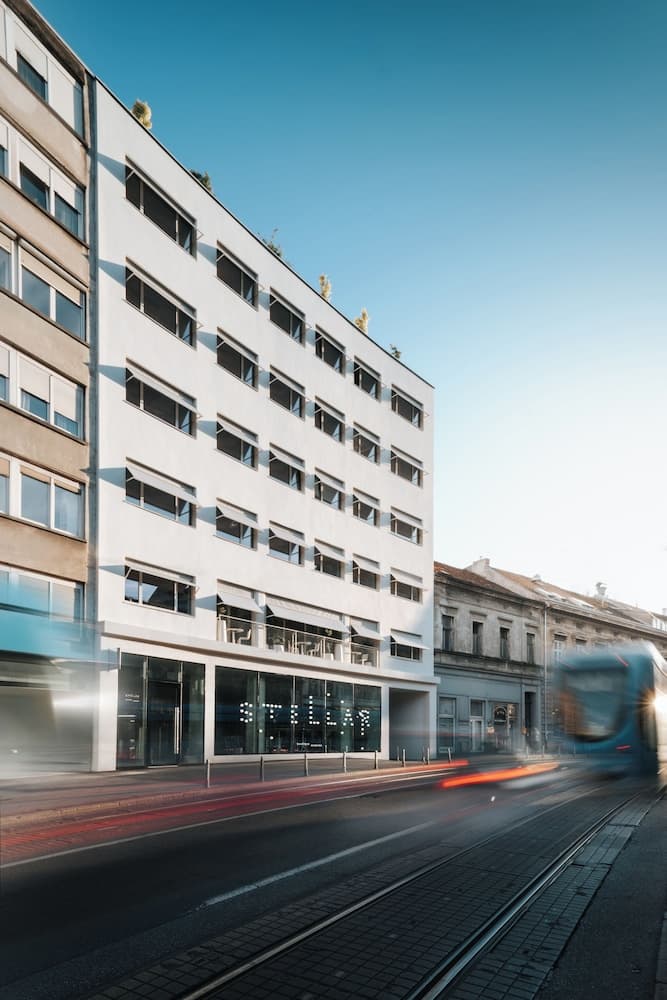 Stellar Boutique Modules by Maistra City Vibes