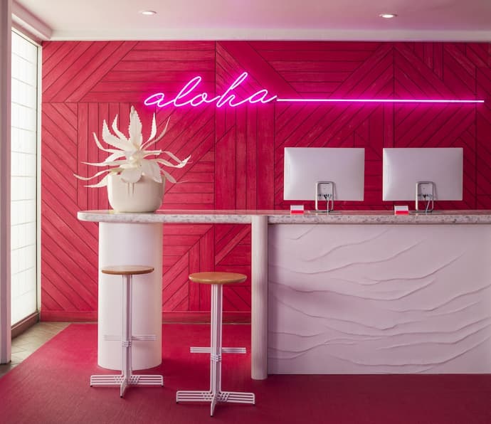 Shoreline Hotel Waikiki, Lobby