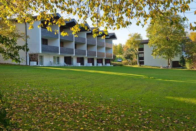 Marina Hotel, Primary image