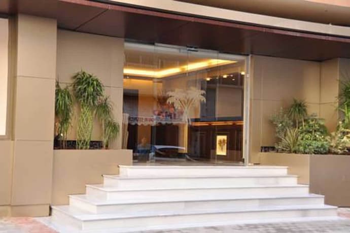 Orient Prince Hotel, 