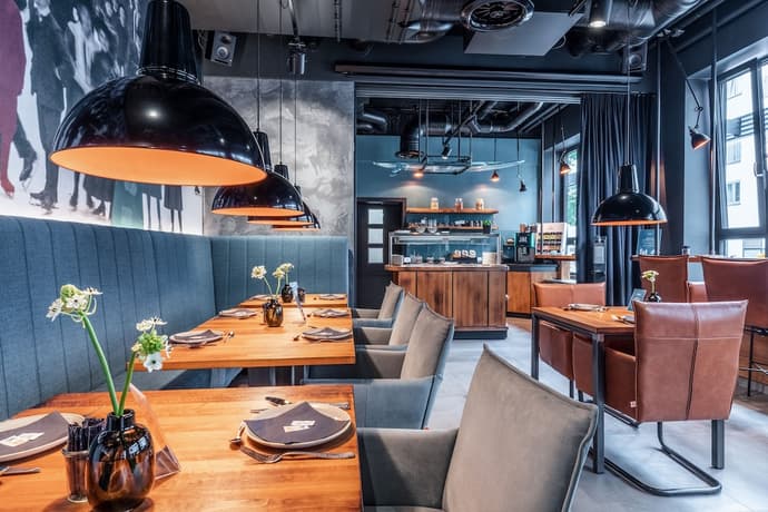 Unsölds Factory Hotel, Primary image