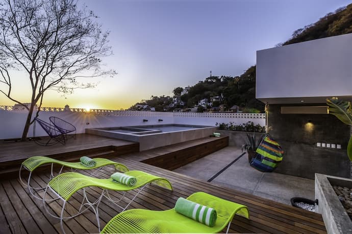 Cuale Condo Retreats, Primary image