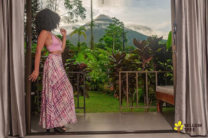 Yellow Tree Suites, Primary image