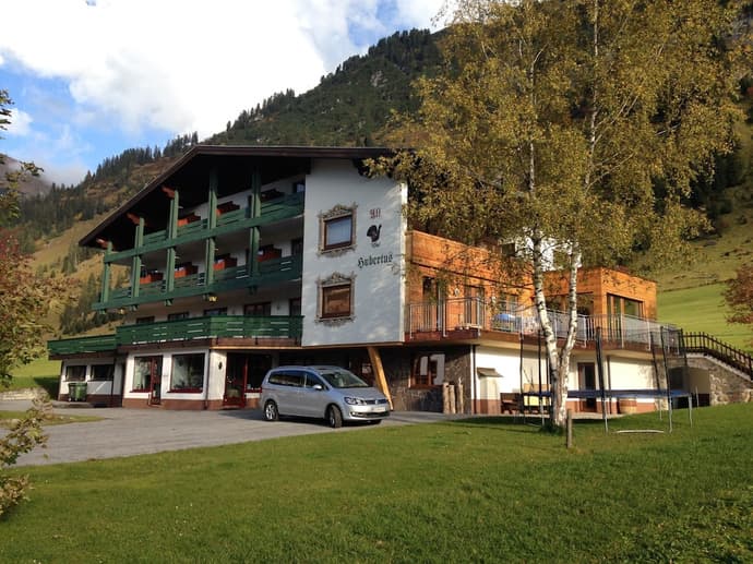 Hotel Hubertus, Primary image