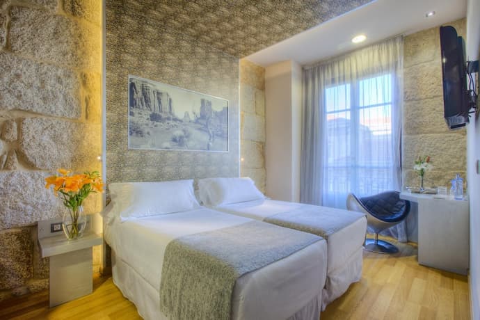 NH Ourense, Primary image