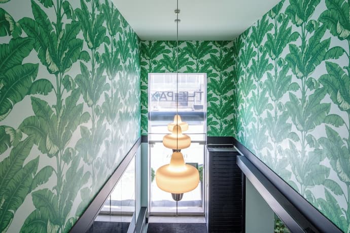 The Pax Hotel, Interior entrance