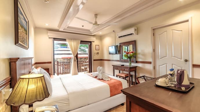 Flushing Meadows Resort and Playground