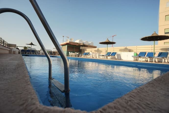 Elysso Hotel