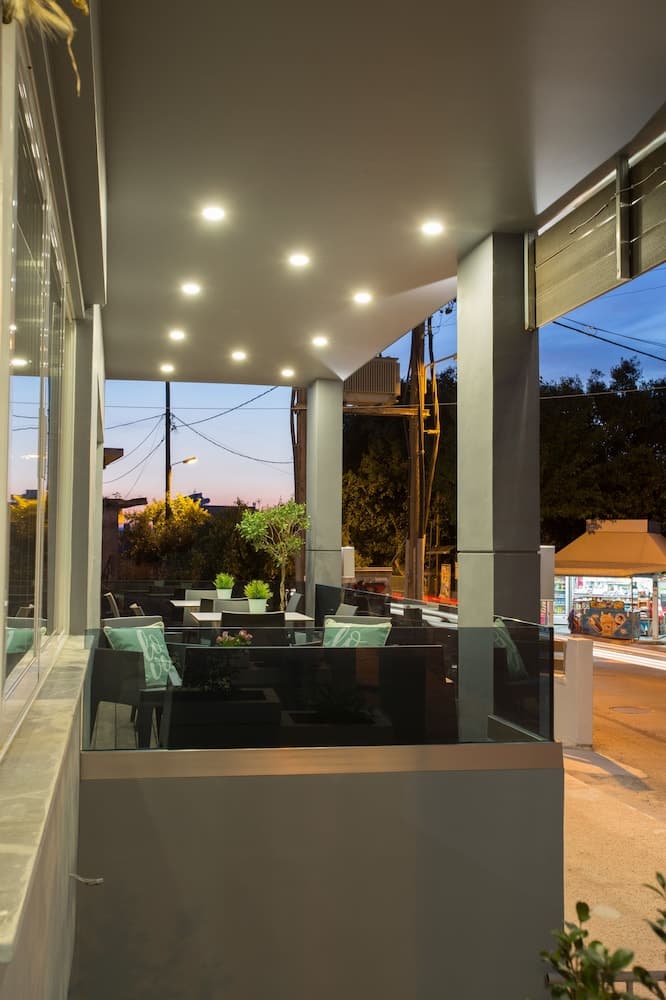 Theofilos City Hotel