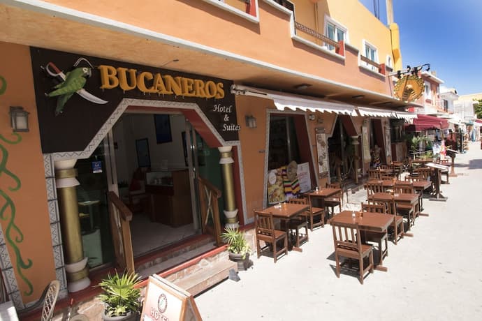 Hotel & Restaurant Bucaneros, Isla Mujeres