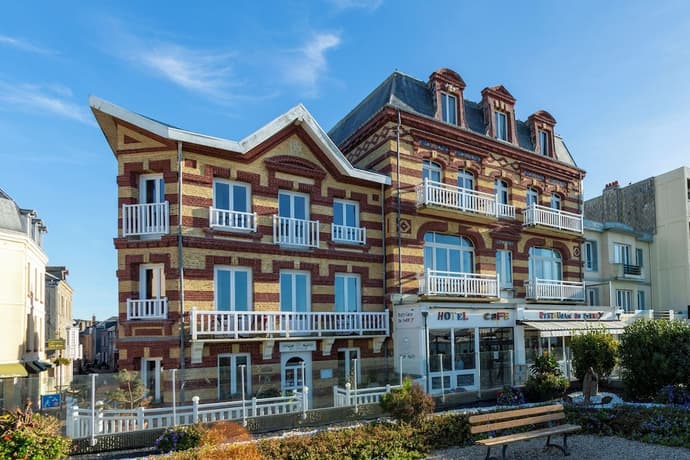 Hotel Le Rayon Vert, Primary image