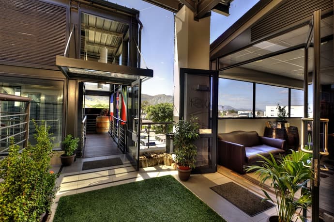 Whale Coast All Suite Hotel, Interior entrance