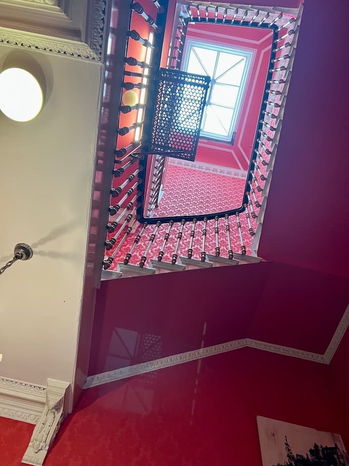 Eliza House, Primary image