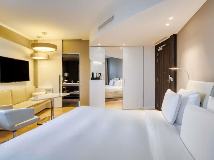 Pullman Brussels Centre Midi, Primary image