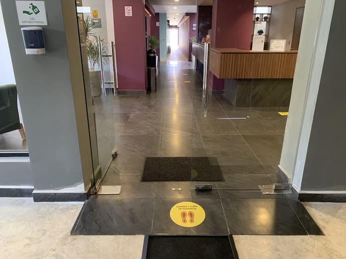 Hotel Luma by Kavia Cancun, Interior entrance