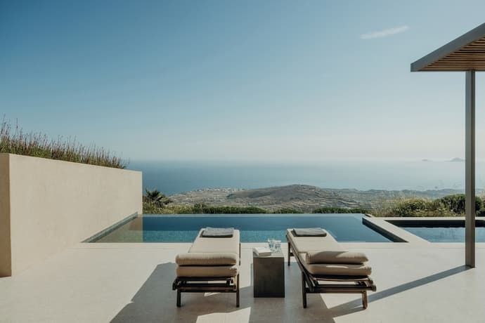 Santorini Sky, Luxury Resort