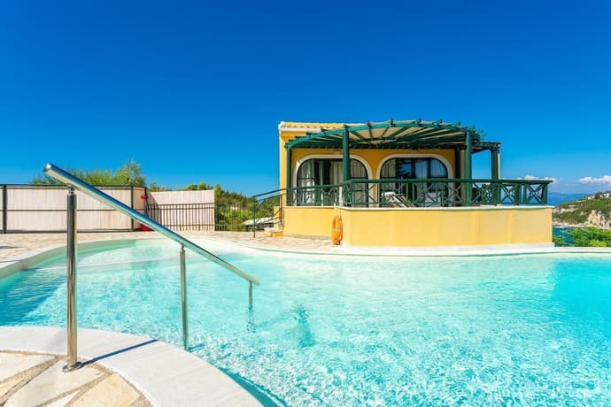 Thanasis Large Private Pool Walk to Beach Sea Views A C - 265