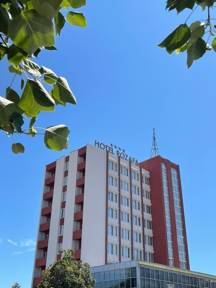 HOTEL ROZAFA