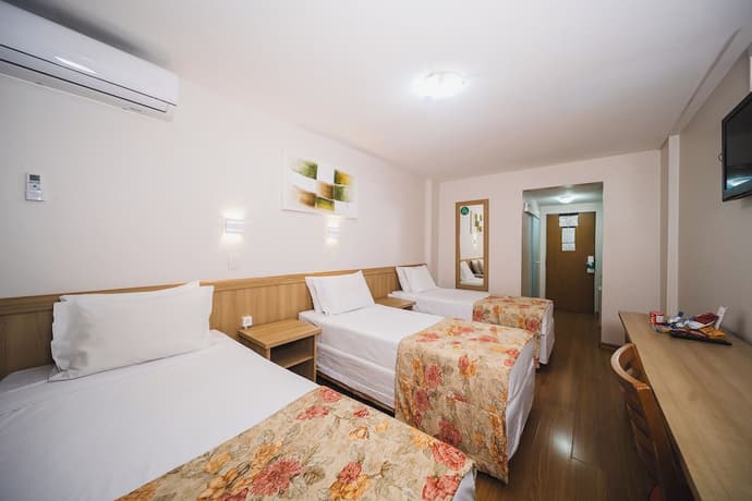 Hotel Golden Park Curitiba by Nacional Inn