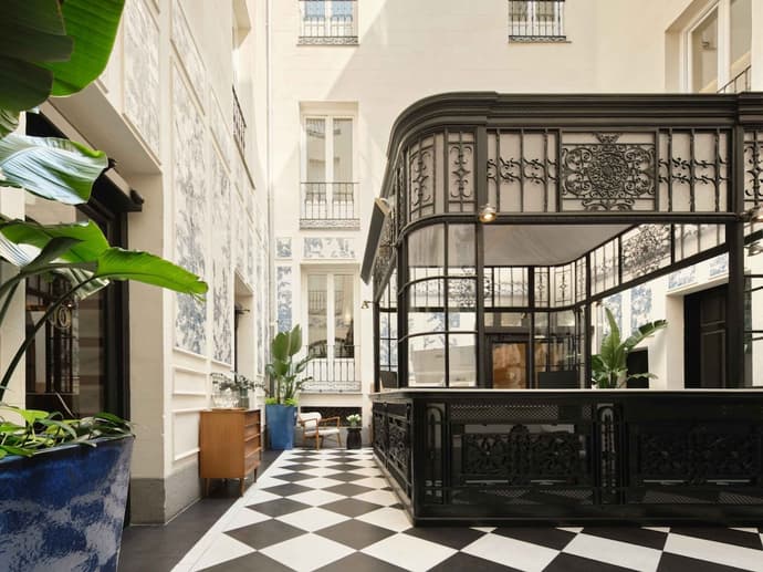 Only YOU Boutique Hotel, Lobby