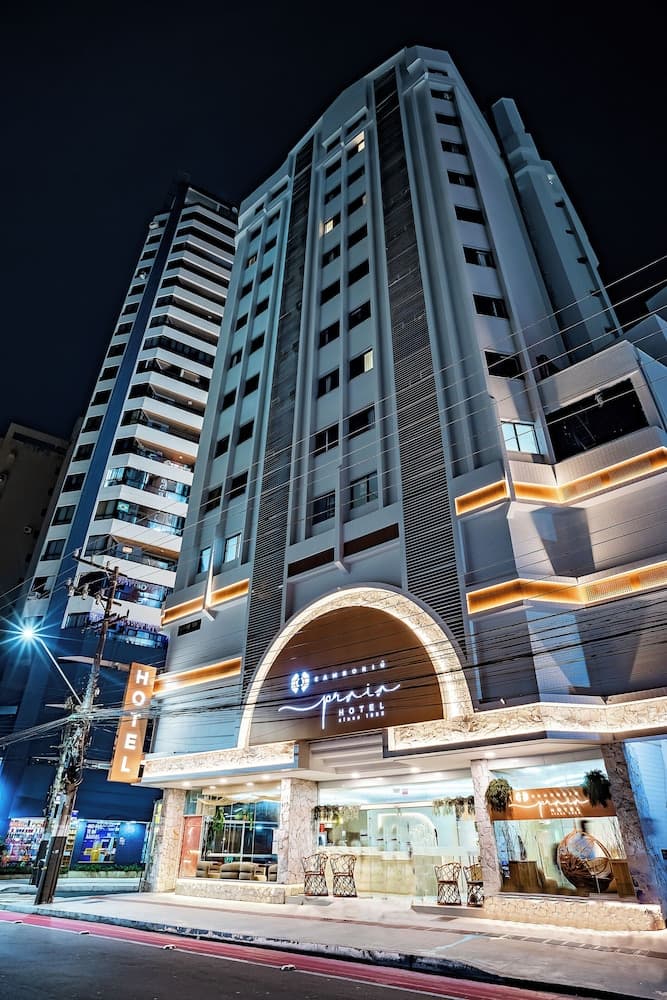 Camboriú Praia Hotel