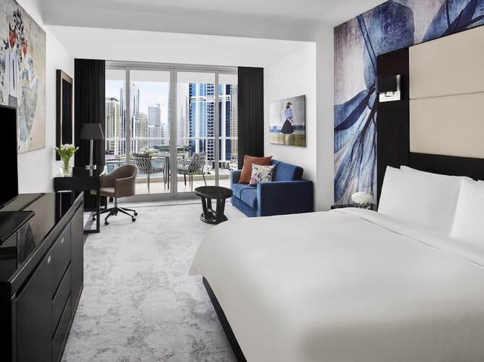 Mövenpick Hotel Jumeirah Lakes Towers
