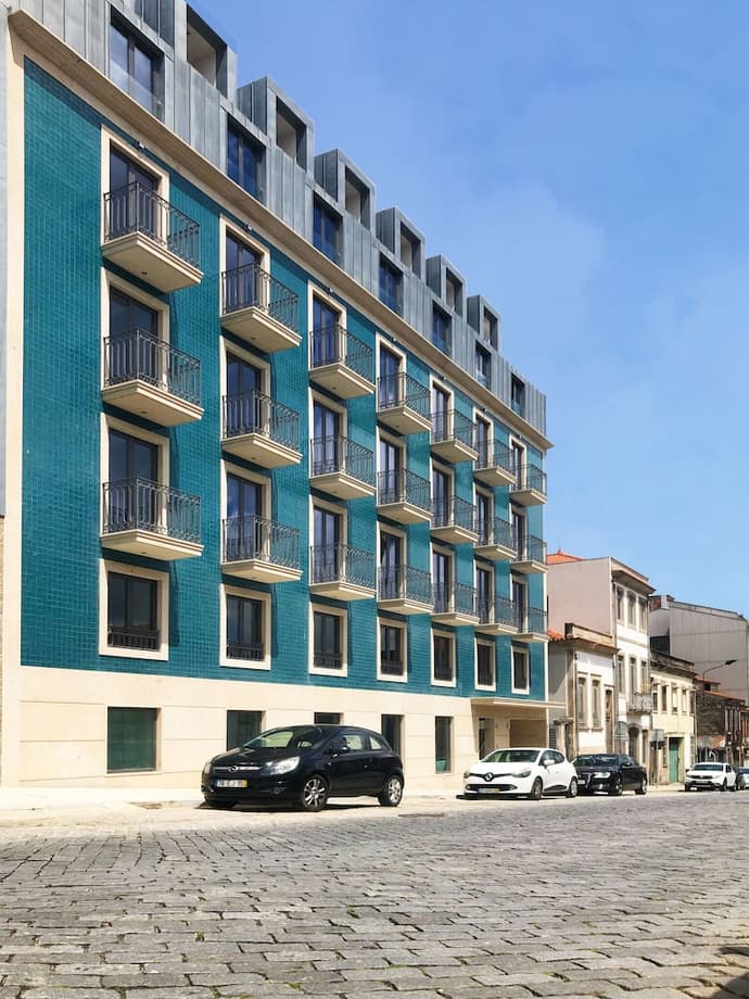 OCA Oriental Porto, Primary image