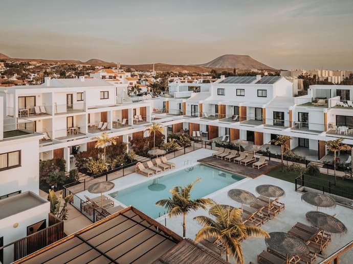 Shambhala Fuerteventura, Primary image