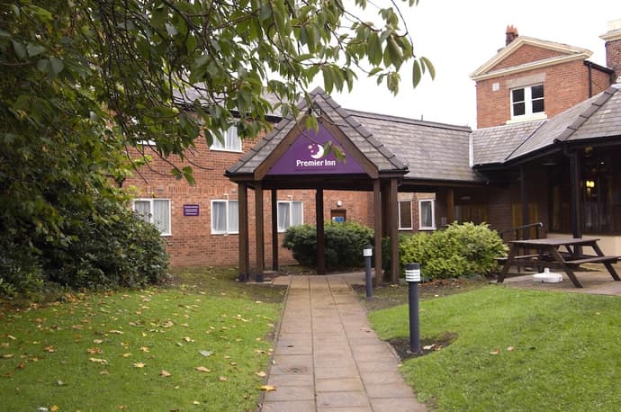 Premier Inn Wirral - Childer Thornton
