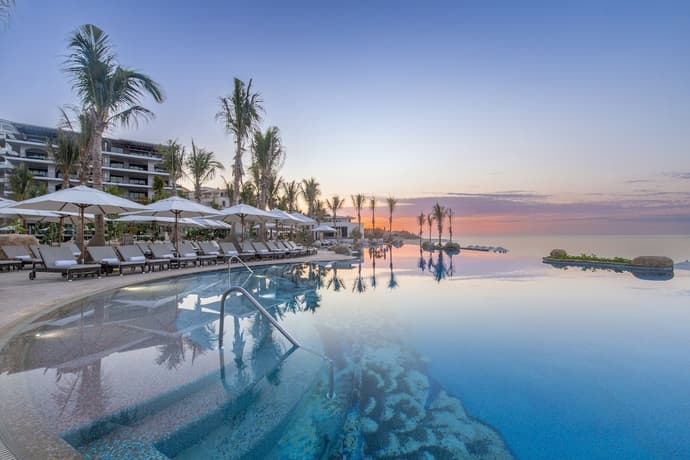 Villa La Valencia Beach Resort & Spa Los Cabos