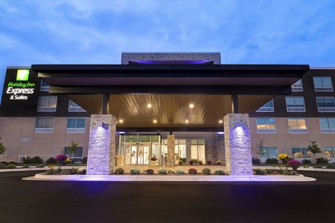 Holiday Inn Express & Suites Detroit Dearborn by IHG, Primary image