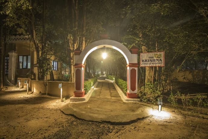 Krishna Jungle Resort By Beyond Stay
