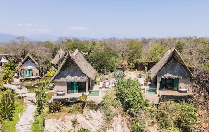 Casa A´more, Primary image