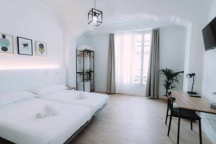 Concept Rooms, Primary image