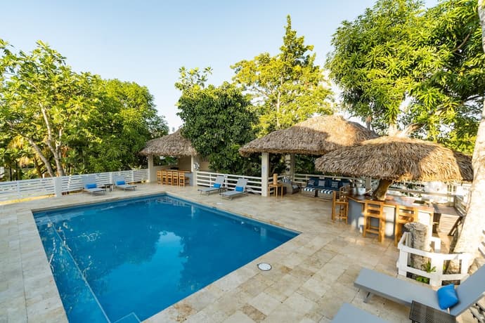 Blue Paloma Bed & Breakfast