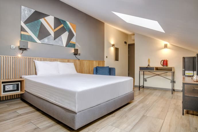 Hotel Forty One Bucharest