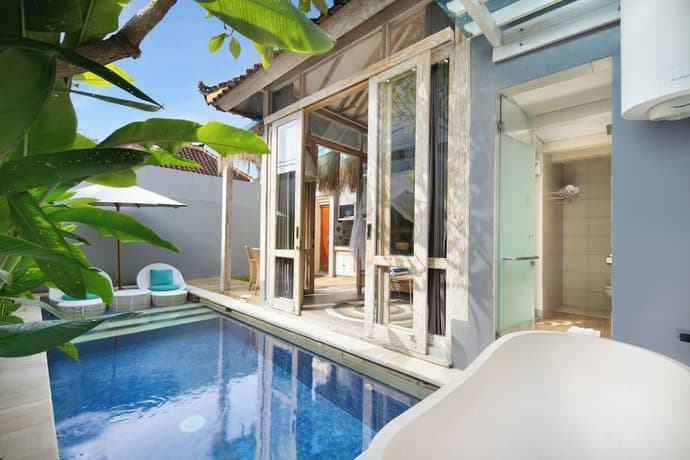 18 Suite Villa Kuta