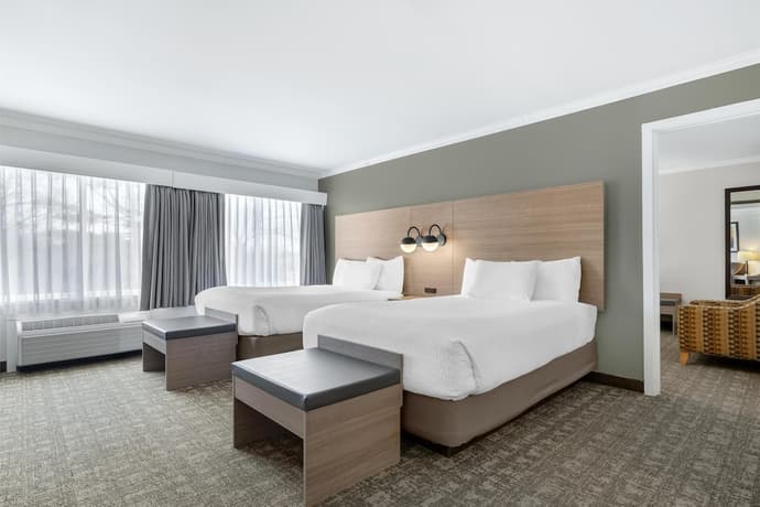 Best Western Plus Windjammer Inn & Conference Center